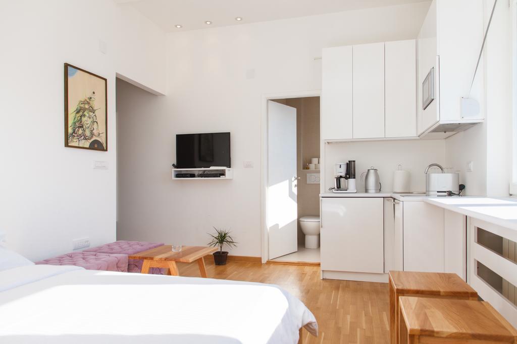 Apartment Slavia District Belgrado Habitación foto